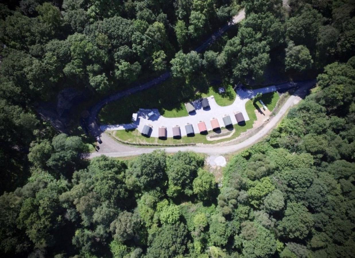 Earth Pod 2 Pet Friendly Villa Neath Exterior photo